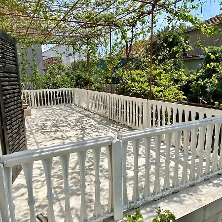 Lilys Paradise Prázdninový dům